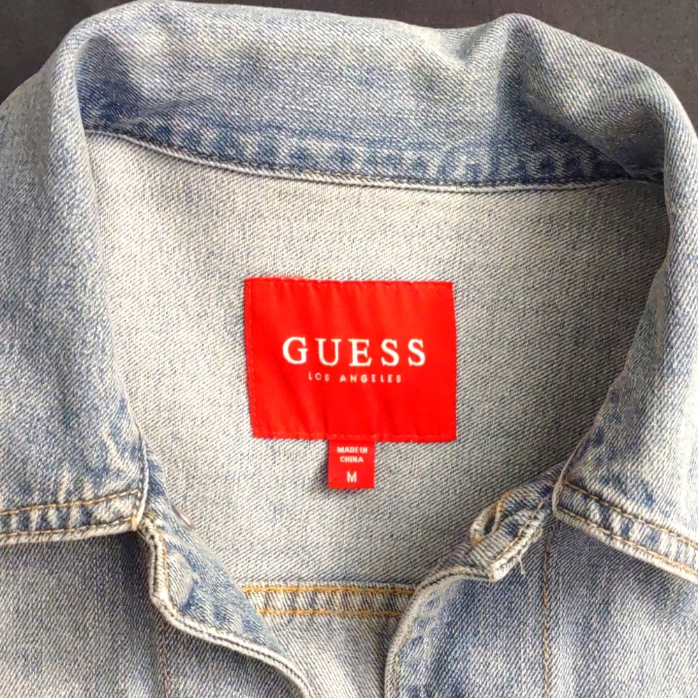 Guess Jacket Exclusive - Picture 2 of 7